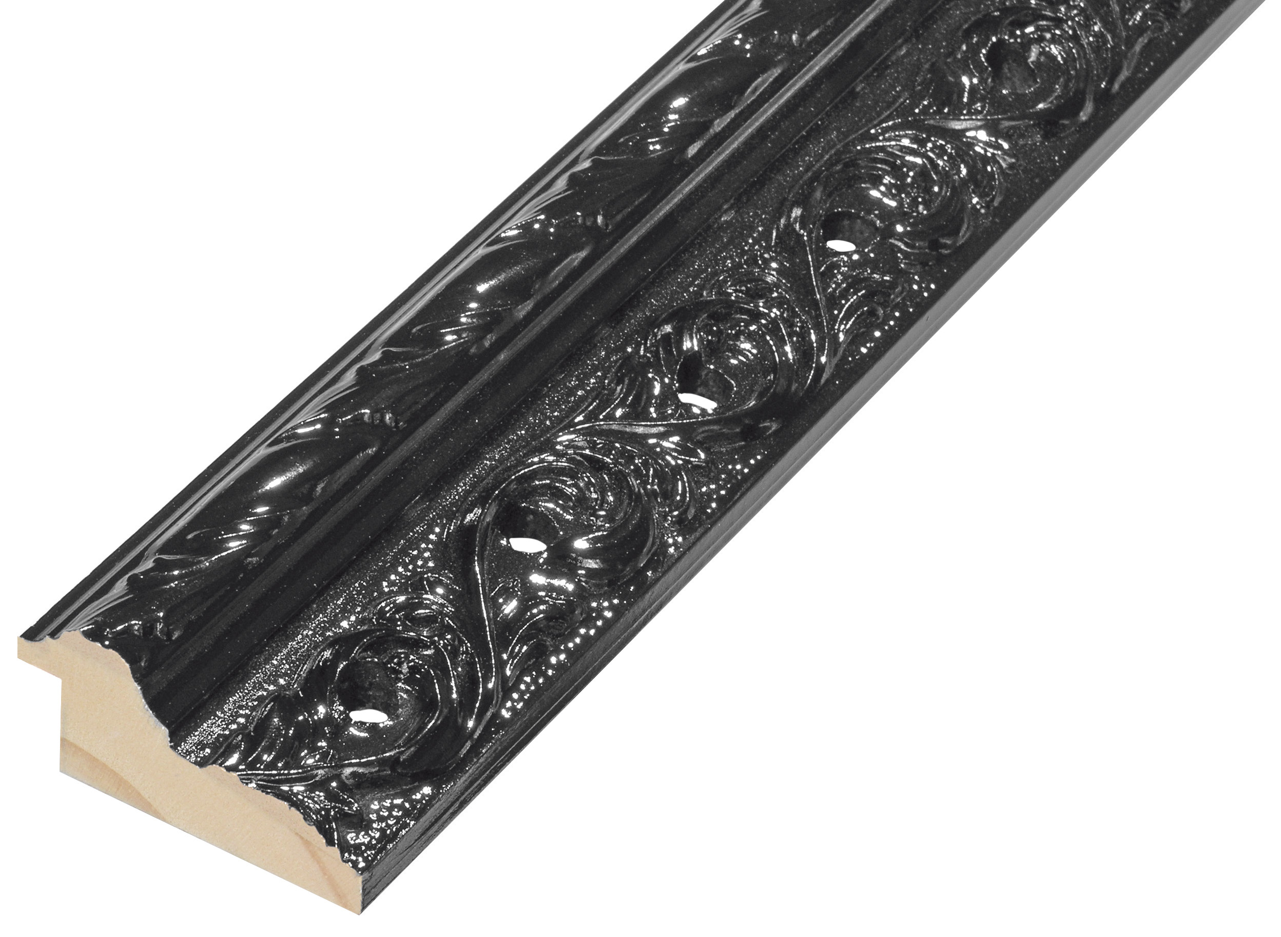 Baguette pin jointé, larg.48mm - finition noir décoré - avec trous