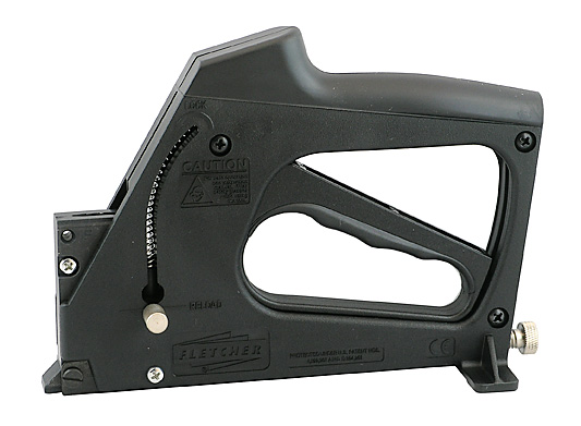Agrafeuse Frame Master pour fléchettes rigides