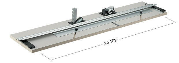 Outil de découpe des biseaux Logan 450